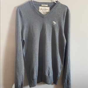 Abercrombie &Fitch sweater